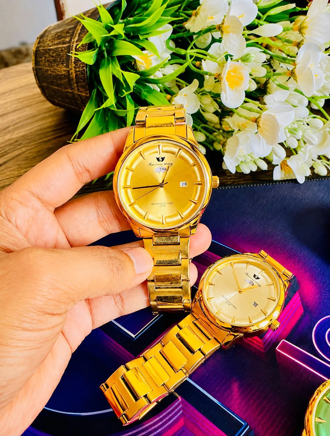 Success Way Gold-Tone Men's Metal Wristwatch